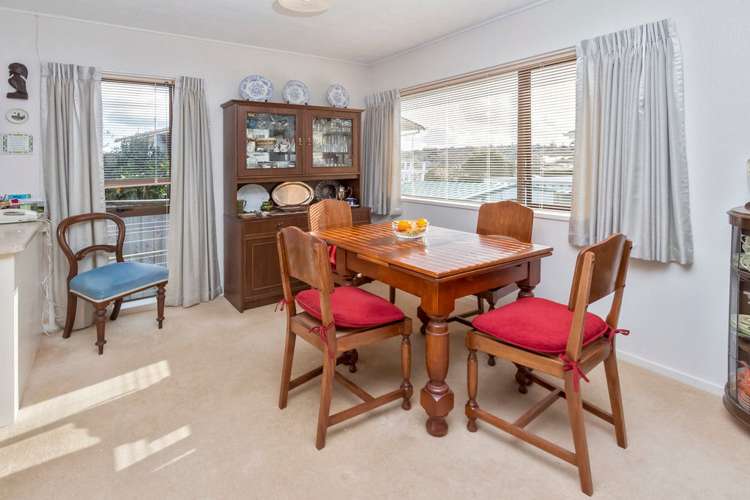 2/50 Moore Street Howick_5