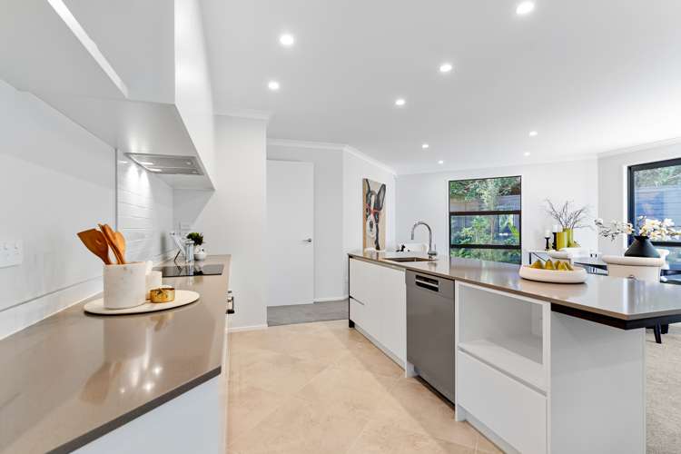 17 Fordyce Avenue Sunnyhills_5