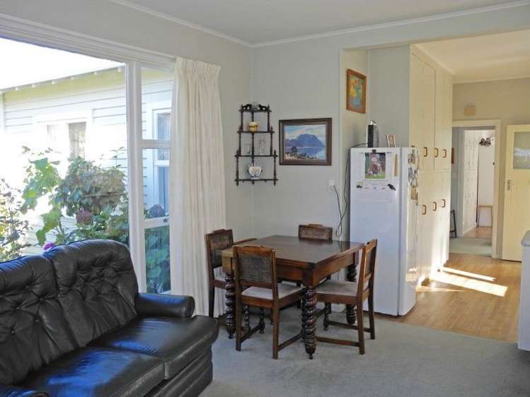 1 Pipers Valley Road Duvauchelle_1