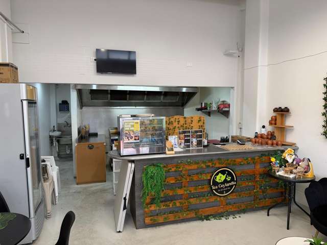 Unit 4/3 Garden Place Hamilton_1