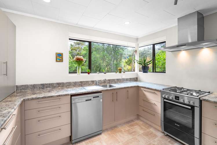 15 Whareora Road_5