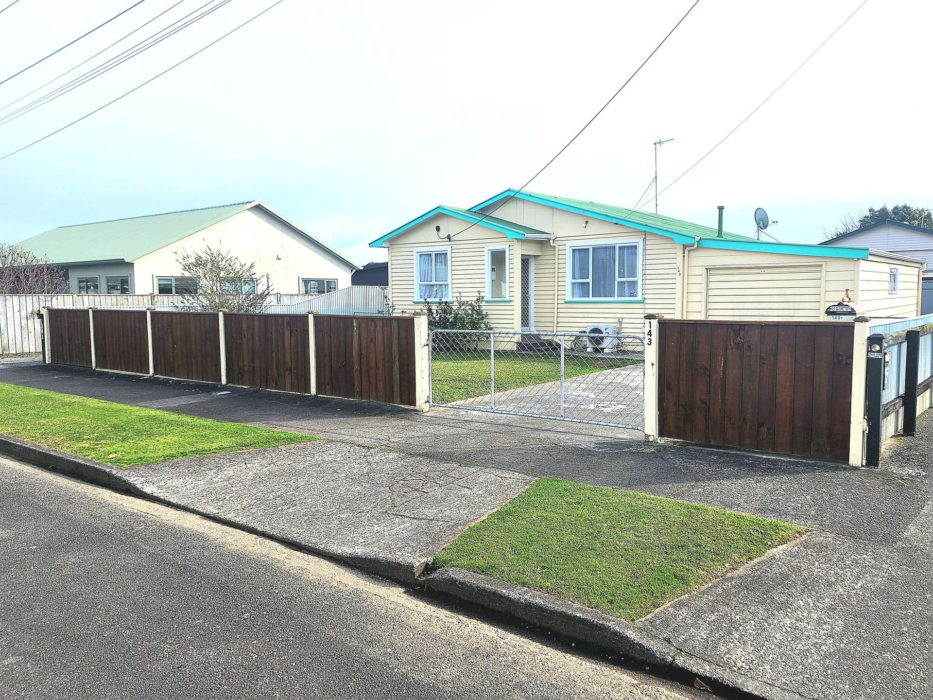 143 Bartholomew Road Levin_0