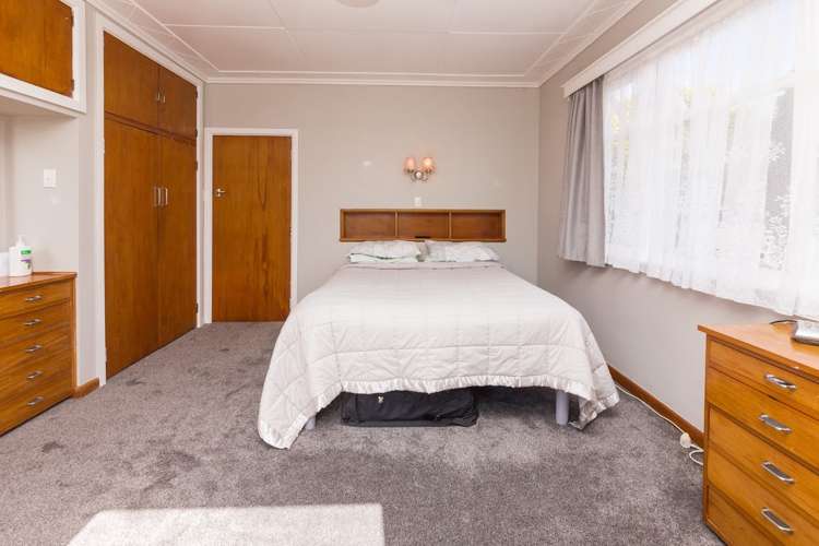 923 Riverslea Road South Akina_11