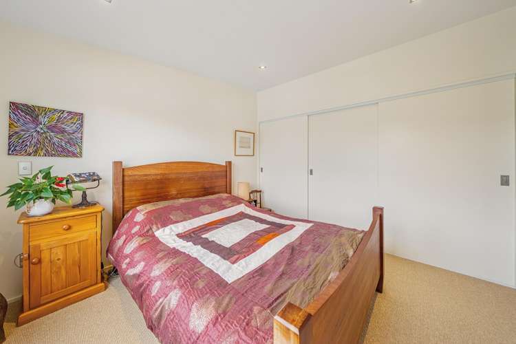 80 Saddleback Grove Karori_13