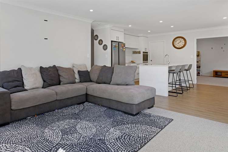 79 Kennedy Road Pyes Pa_4