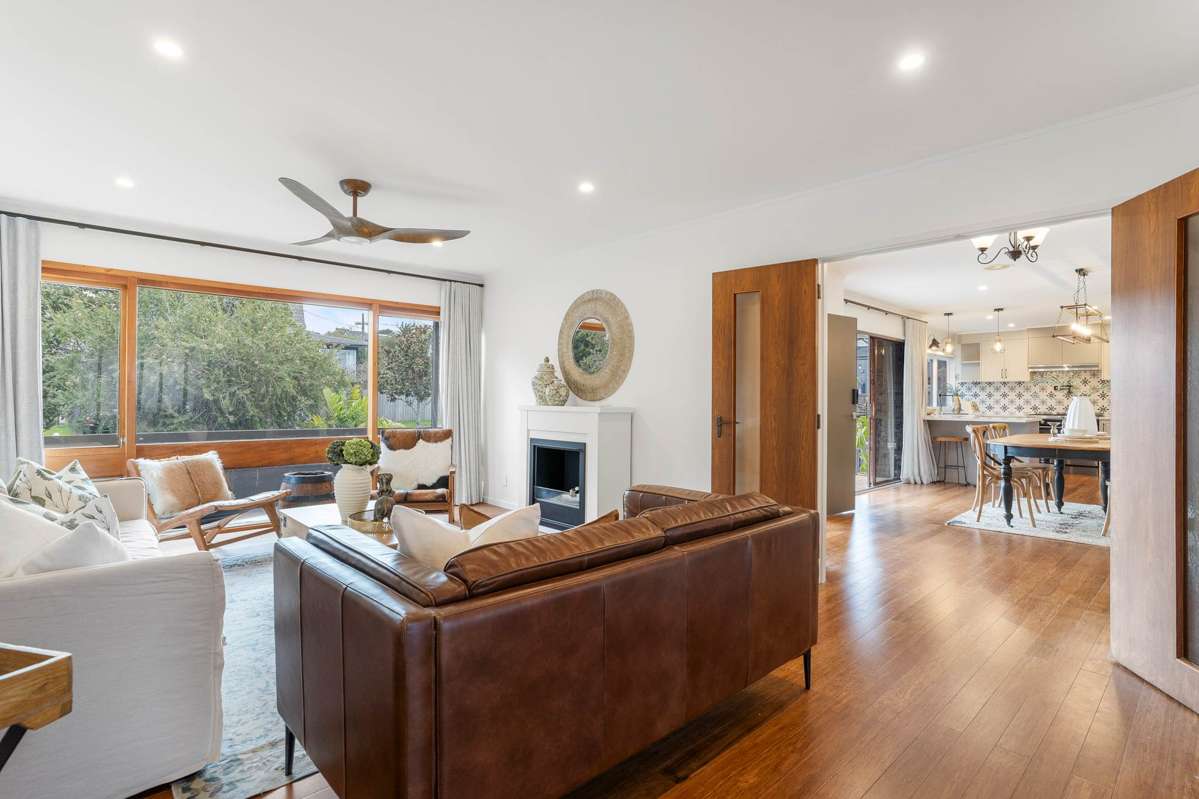 8 Riviera Place_3