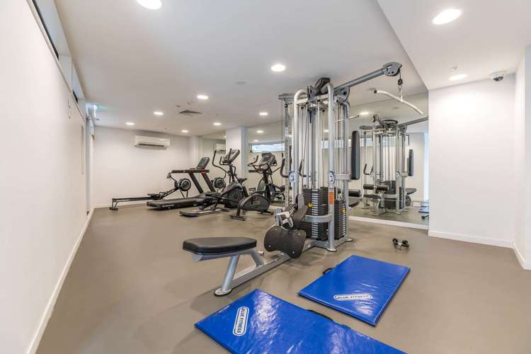 407/10 Lion Place Epsom_21