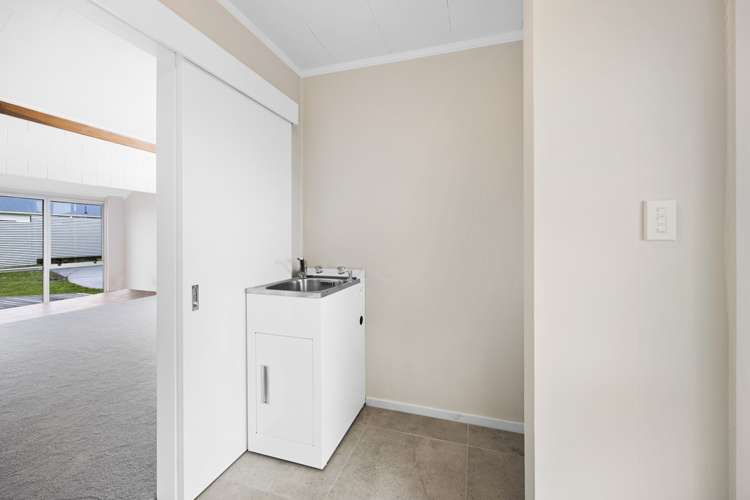 13 Green Lane Hawera_13