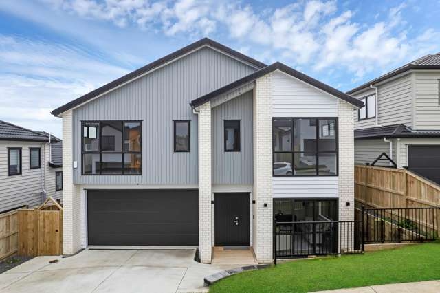 Luxury Living with Stunning Views