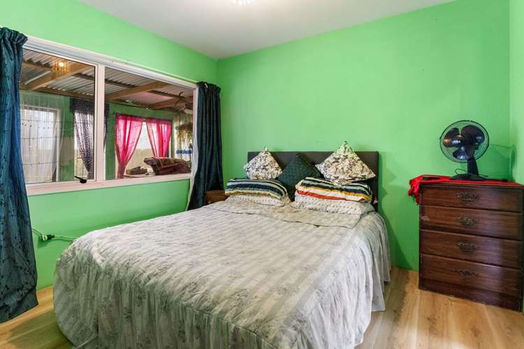 31 Barneys Farm Road Clendon Park_8