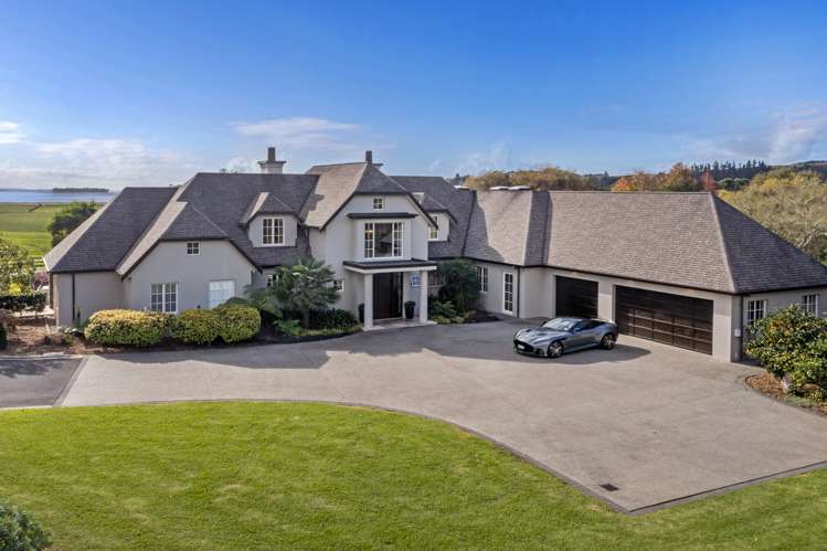 38 Porterfield Road Whitford_8