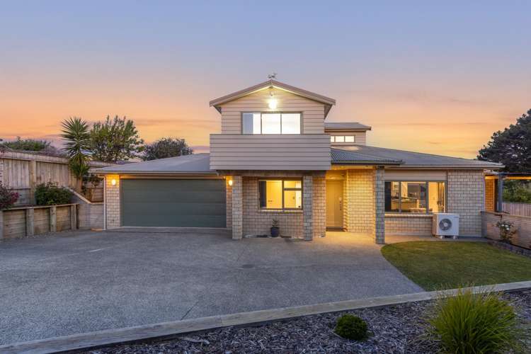 17 Tasman Close Aotea_2