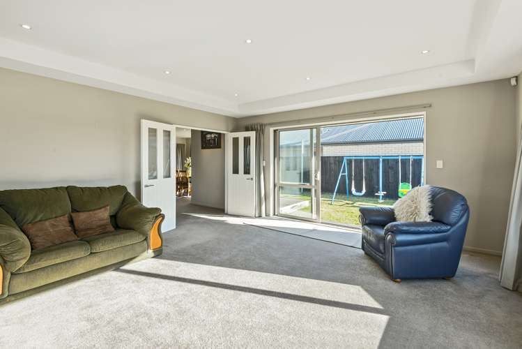 99 Bibiana Street Aidanfield_10