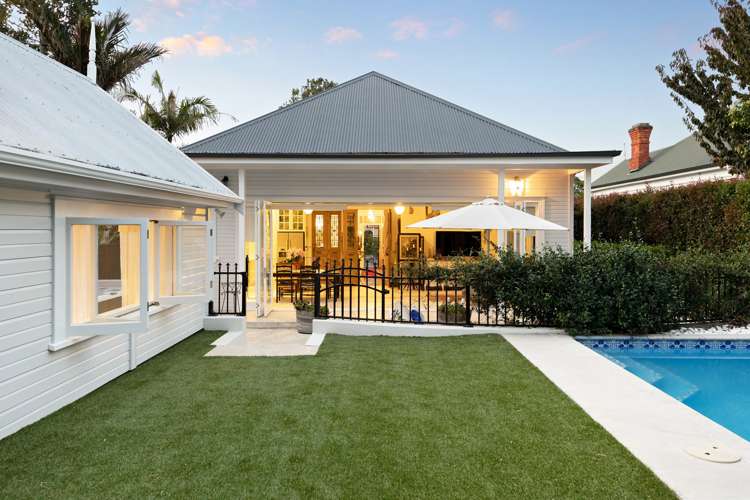 8 King Edward Street Mount Eden_1