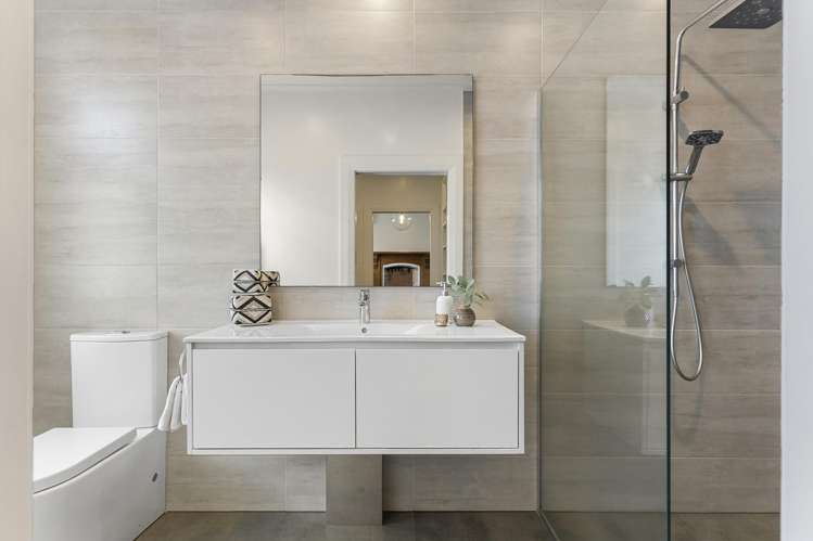 216 Arthur Street Onehunga_11