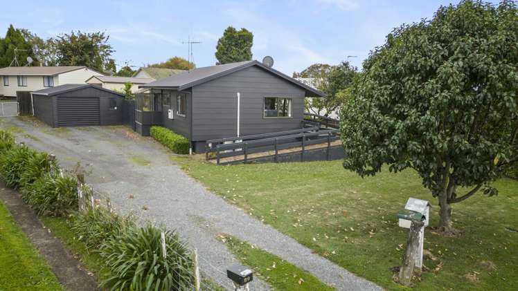 87 Scott Street Leamington_17