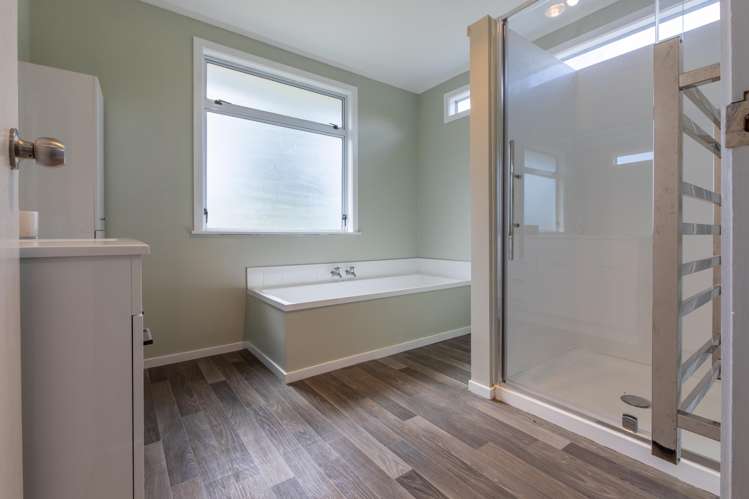 123 Te Rangitautahanga Road Turangi_12