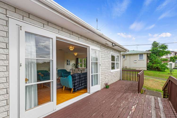 22 Merchant Avenue Te Atatu South_12