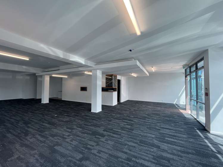 Unit B/509 Rosebank Road Avondale_2