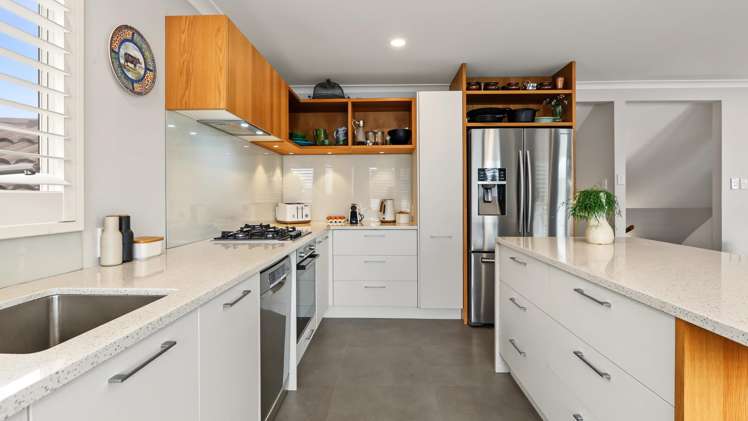 1/27 Berwick Place_5