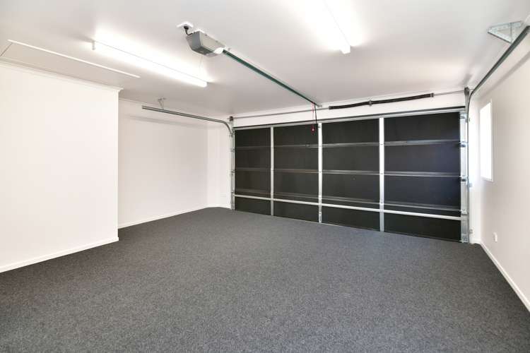 16b Forest Glen Orewa_20