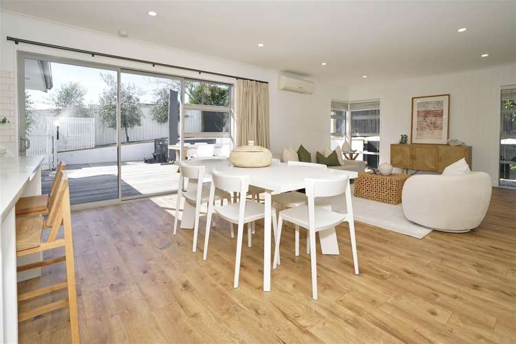 17 Raddington Way Huntington_14