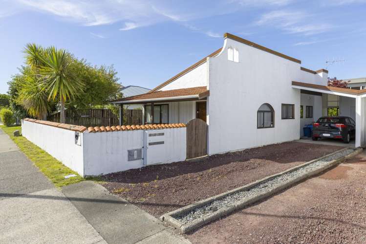 Units 1-4, 121 Te Heuheu Street Central_18