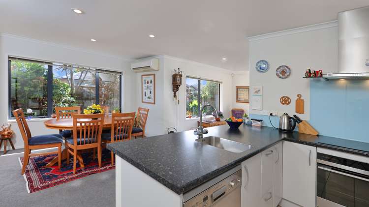 11 Waterstone Way Henderson_9