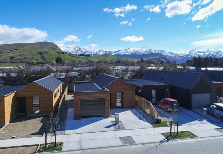 9 Dewar Street Dalefield/Wakatipu Basin_16