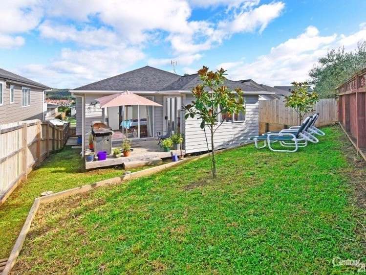 263 Alec Craig Way Gulf Harbour_10