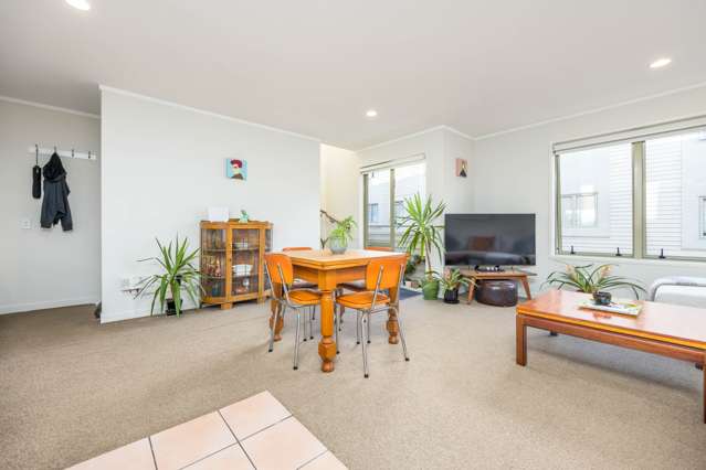 17/8 Rendall Place Eden Terrace_4