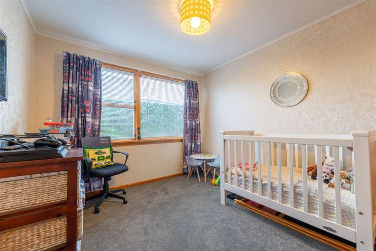 14 Tawa Street Glenwood_12