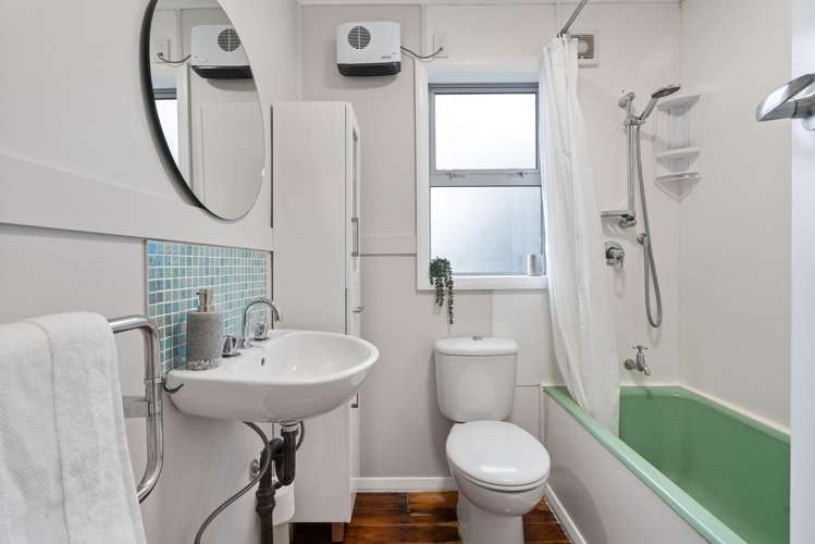 66 Hungerford Road Houghton Bay_12