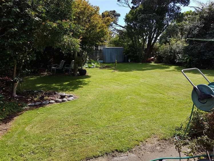 9 Hau Lane Oakura_10