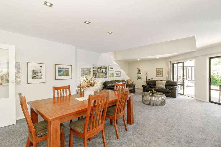 3/100 Avondale Road_5