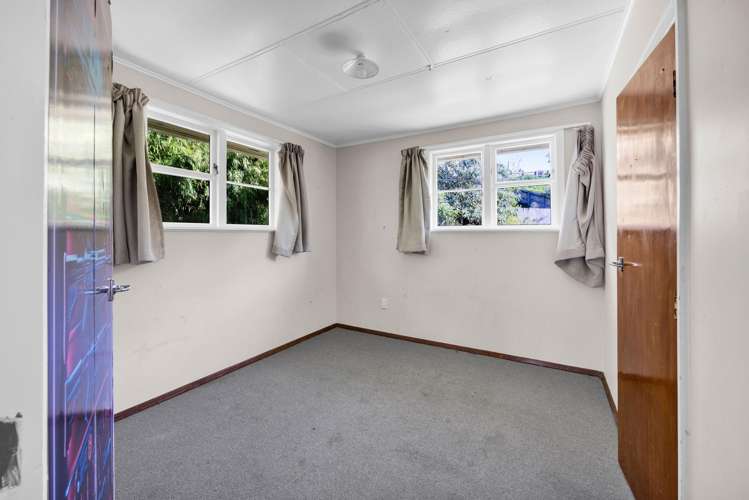 82 Glenpark Avenue Frankleigh Park_12