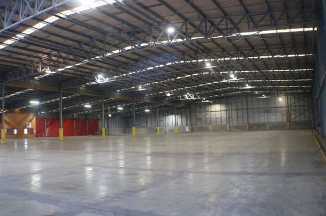 4,954sqm industrial facility available now!