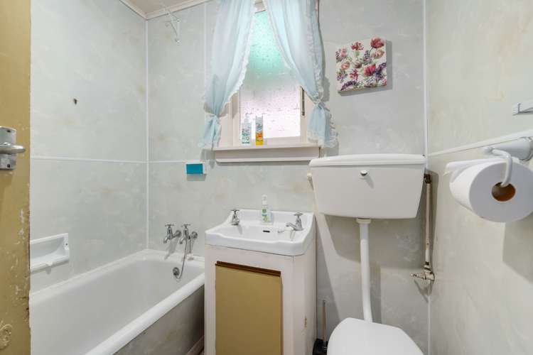 2 Monckton Street Feilding_6