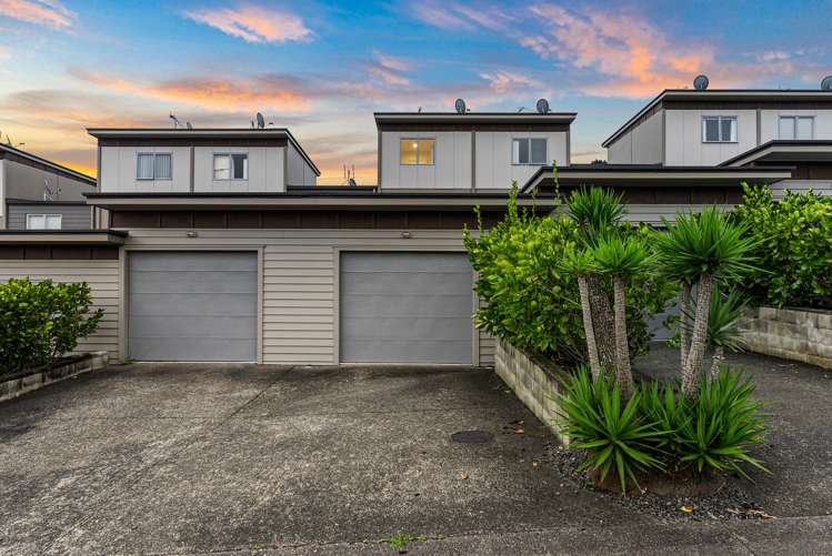 12/1 Gracechurch Drive Flat Bush_3