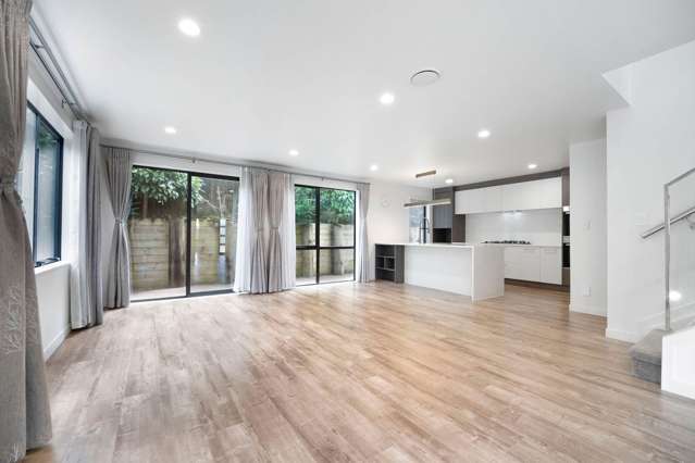 35B Park Road Glenfield_1