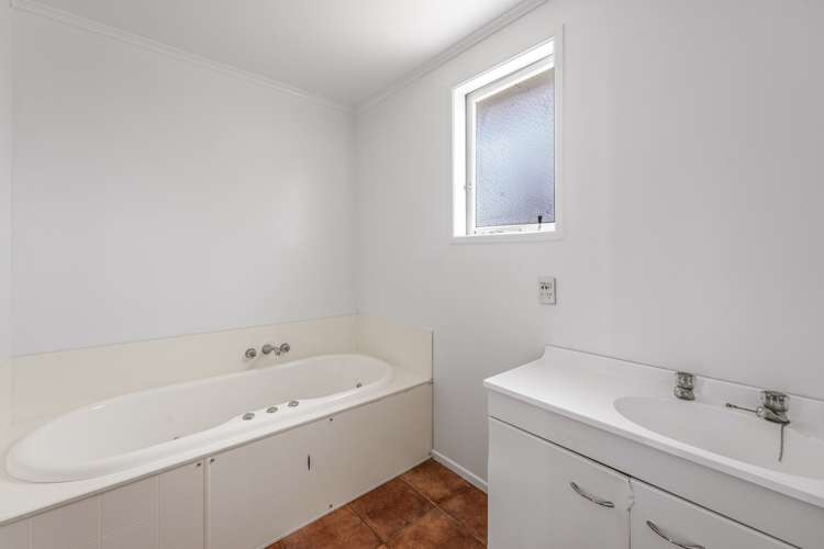 27 Terence Street Tauhara_11