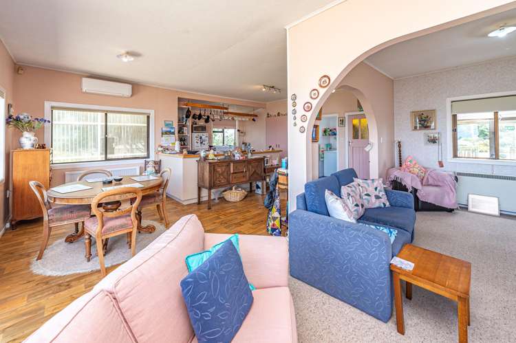 13 Okiwa Terrace Waiinu Beach_10