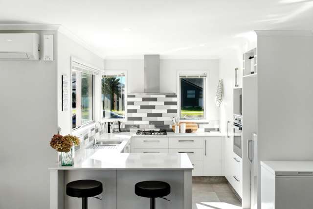 196 The Boulevard Papamoa_1