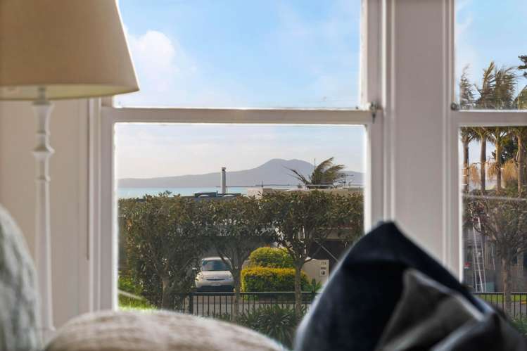 24 Takutai Avenue Bucklands Beach_17