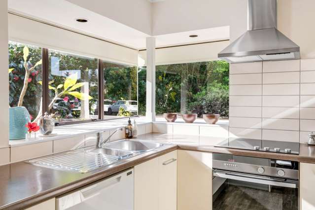 112a The Circle Manly_1