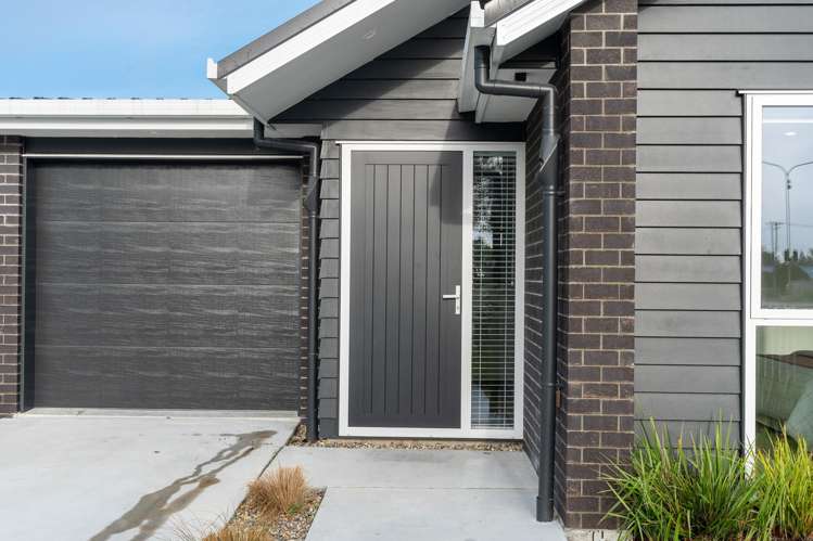 2A Mullane Street Hillcrest_15