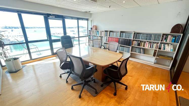 8.04/152 Quay Street, Auckland_1