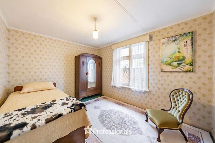 87 Penrose Street Woburn_15