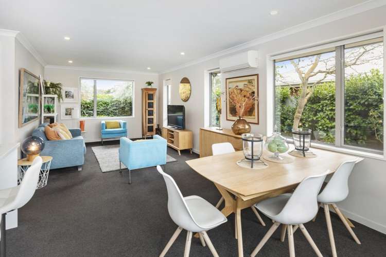 1/11 North Avon Road Richmond_5