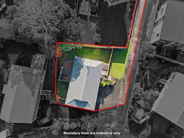 1/87 Athena Drive Totara Vale_13